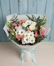 Букет цветов из:  Розы, Лизиантусы и Хризантемы в Хотеичи