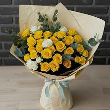 Букет цветов из:  Розы в Хотеичи