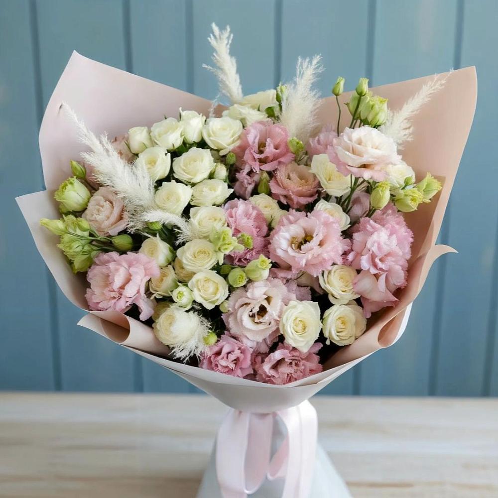 Букет цветов из: Альстромерии и Розы в Хотеичи