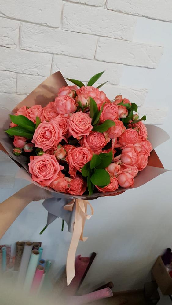 Букет цветов из: Розы в Хотеичи