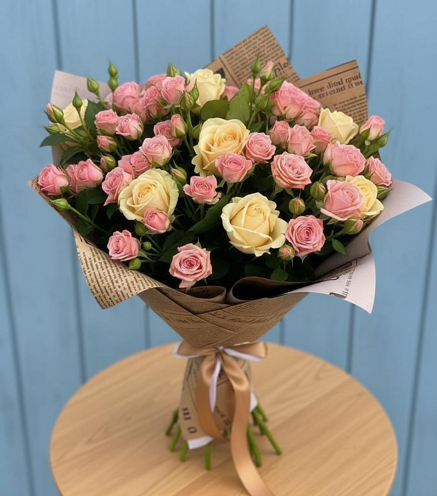 Букет цветов из: Розы в Хотеичи