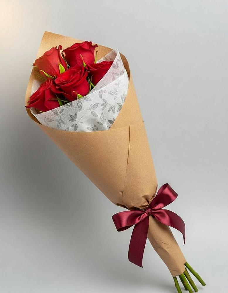 Букет цветов из: Розы в Хотеичи