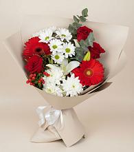 Букет цветов из:  Розы, Хризантемы, Герберы и Лилии в Хотеичи