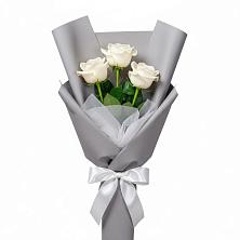 Букет 3 белые розы в Хотеичи