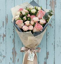 Букет цветов из:  Розы в Хотеичи