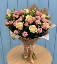 Букет цветов из:  Розы в Хотеичи