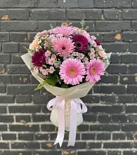 Букет цветов из:  Герберы и Хризантемы в Хотеичи