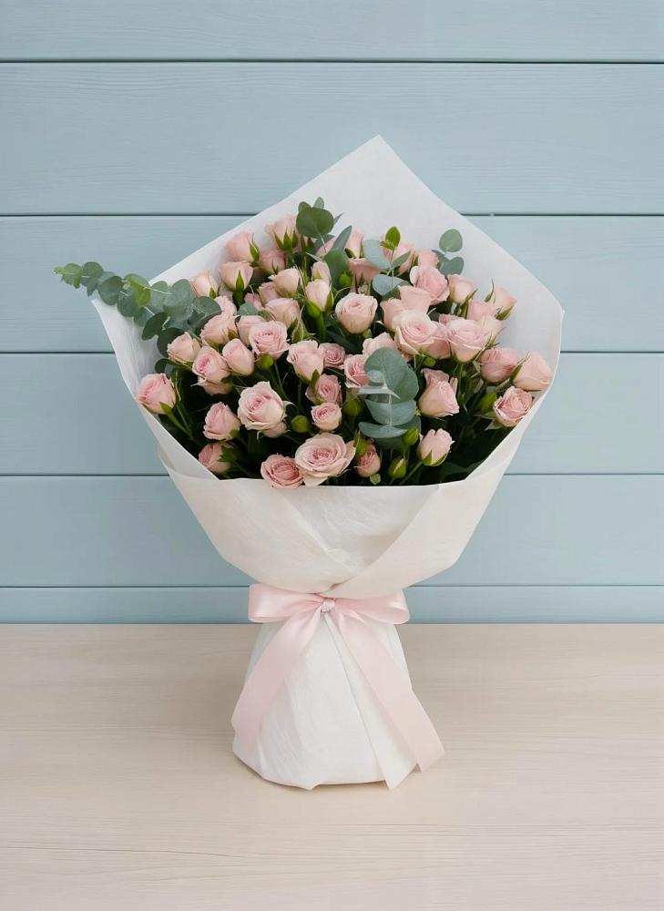 Букет цветов из: Розы в Хотеичи