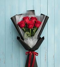 Букет цветов из:  Розы в Хотеичи