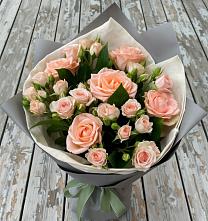 Букет цветов из:  Розы в Хотеичи