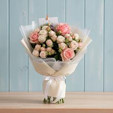 Букет цветов из:  Розы в Хотеичи