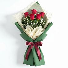 Букет цветов из:  Розы в Хотеичи